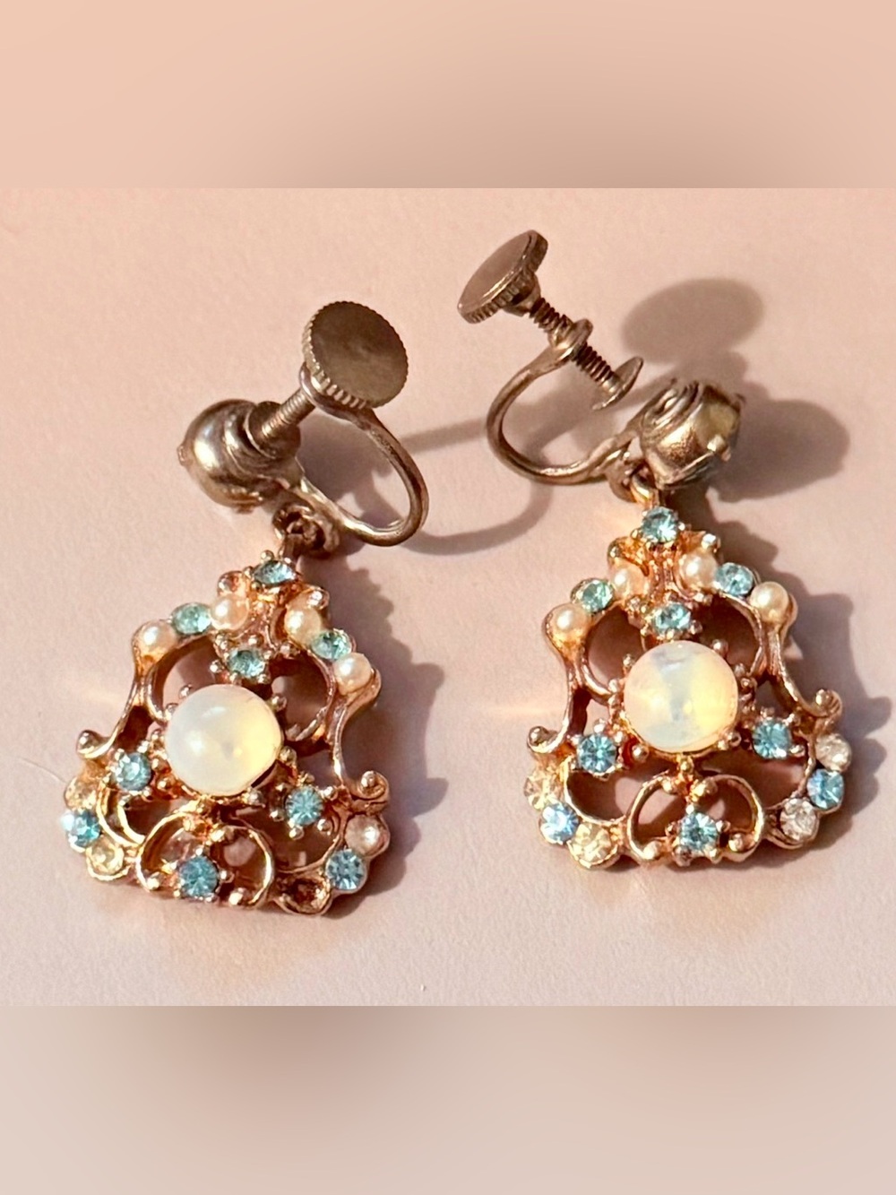 VTG Victorian Revival Faux Opal Rhinestone Filigree Screw Back Earrings